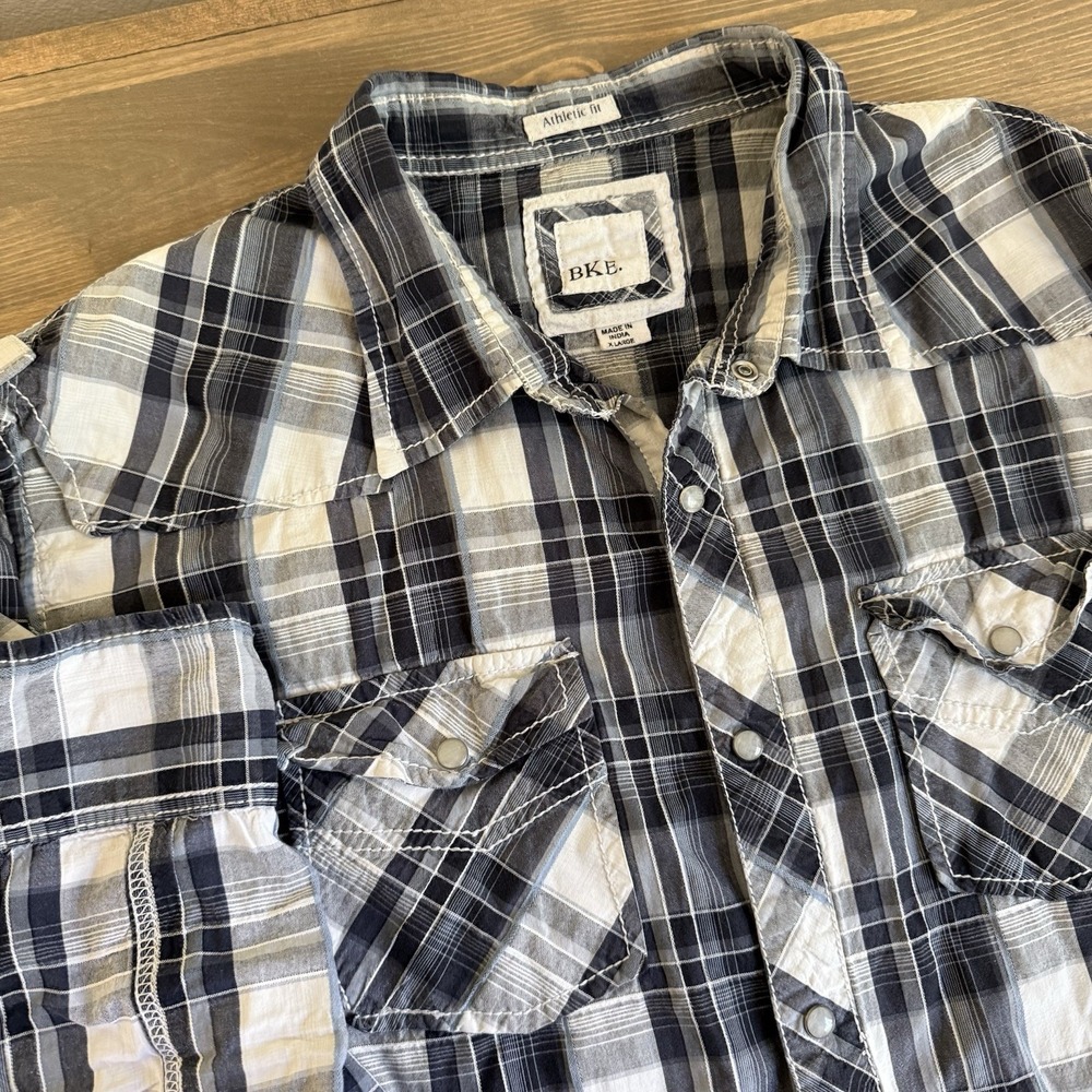 BKE Men's XL Blue White Plaid Long Sleeve Snap Up Shirt‎ Western Top